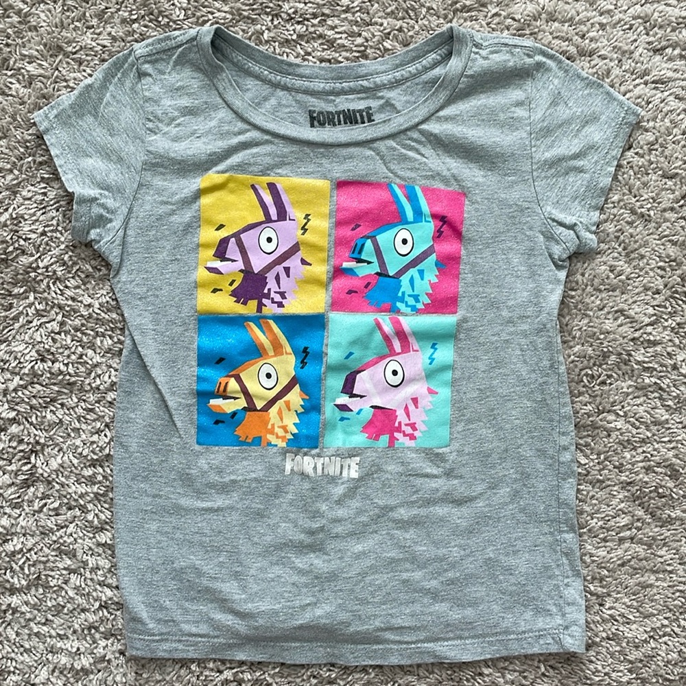 👶🏻5/$10👶🏻 Girls Fortnite Shirt